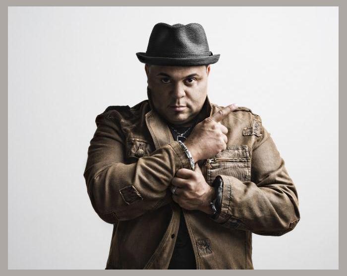 Israel Houghton